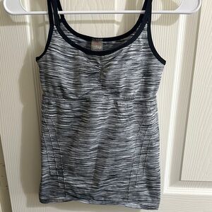 Gray and White Scoop Neck Sleeveless Tank Top